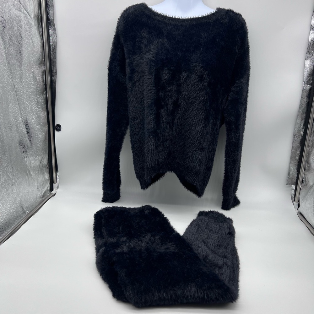 Day & Night Fuzzy Lounge Set